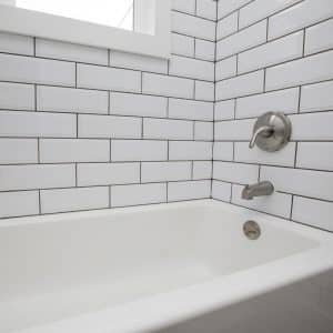 how to make bathtub out of tile