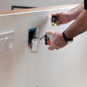 how to wire standard light switch